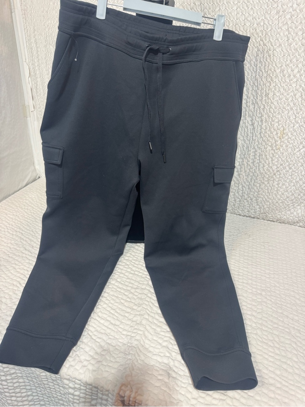 32 Degrees Black Cargo Jogger Sweatpants